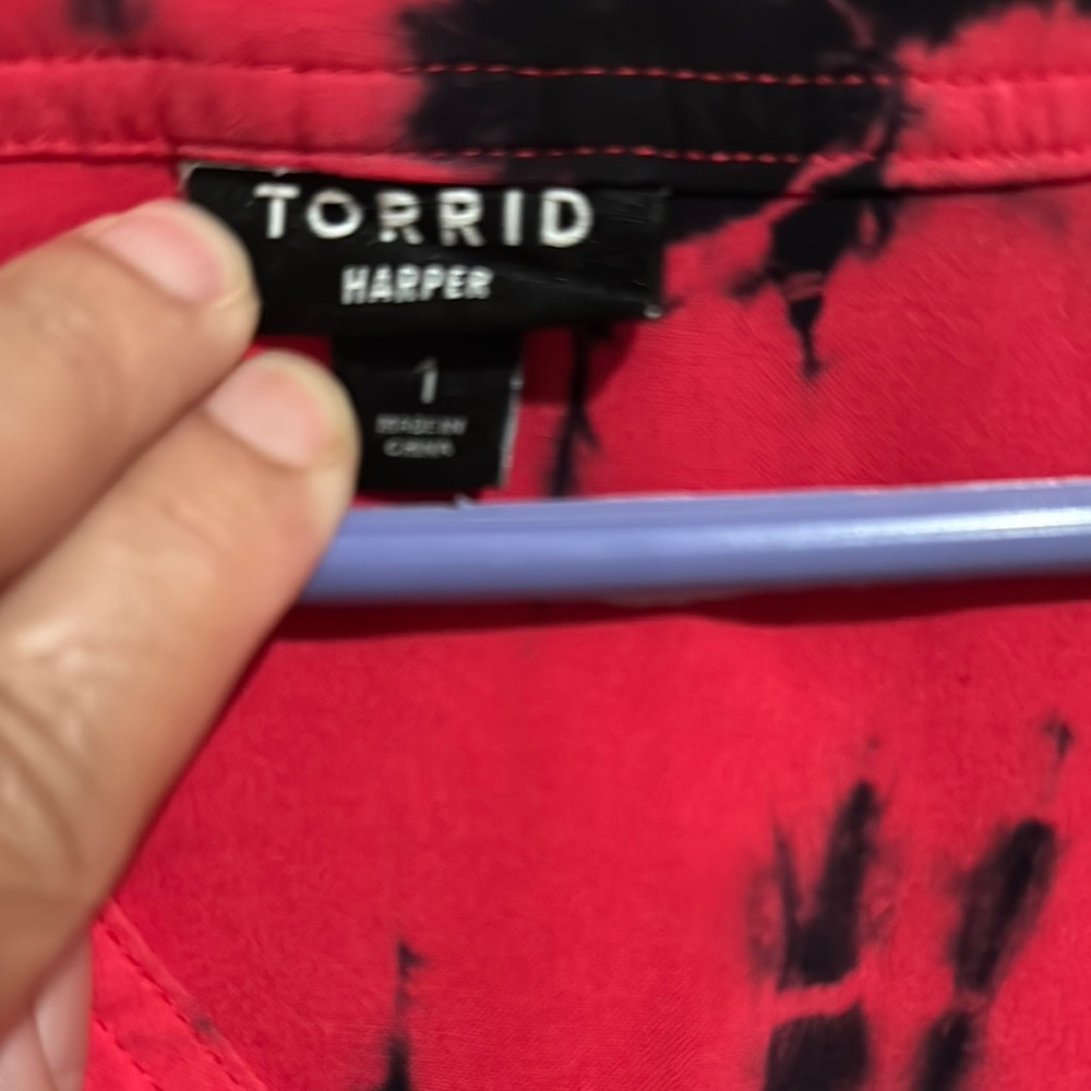 Torrid Stylish Women's Tie-Dye Tunic top size 1(14/16) - Picture 2 of 10